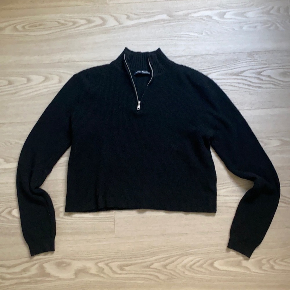 Brandy Melville Cropped Black Quarter Zip Sweater